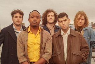 DURAND JONES&THE INDICATIONS: Deluxe Version, Single, Tour.  