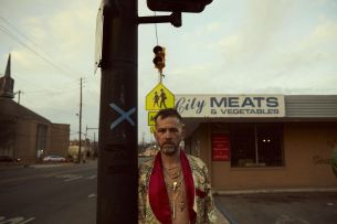 DUQUETTE JOHNSTON kündigt drittes Album an | „The Social Animals“ erscheint am 25. Februar via Felte | Video zur neuen Single „Year To Run“ jetzt online |
